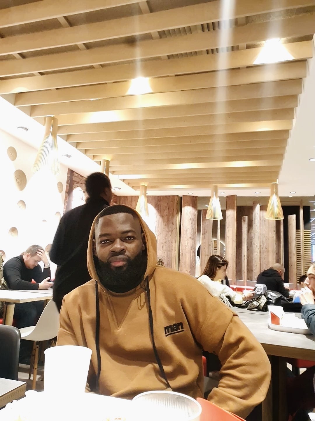 Profil de Benito, 33 ans, Rencontre Mature à Folkendange