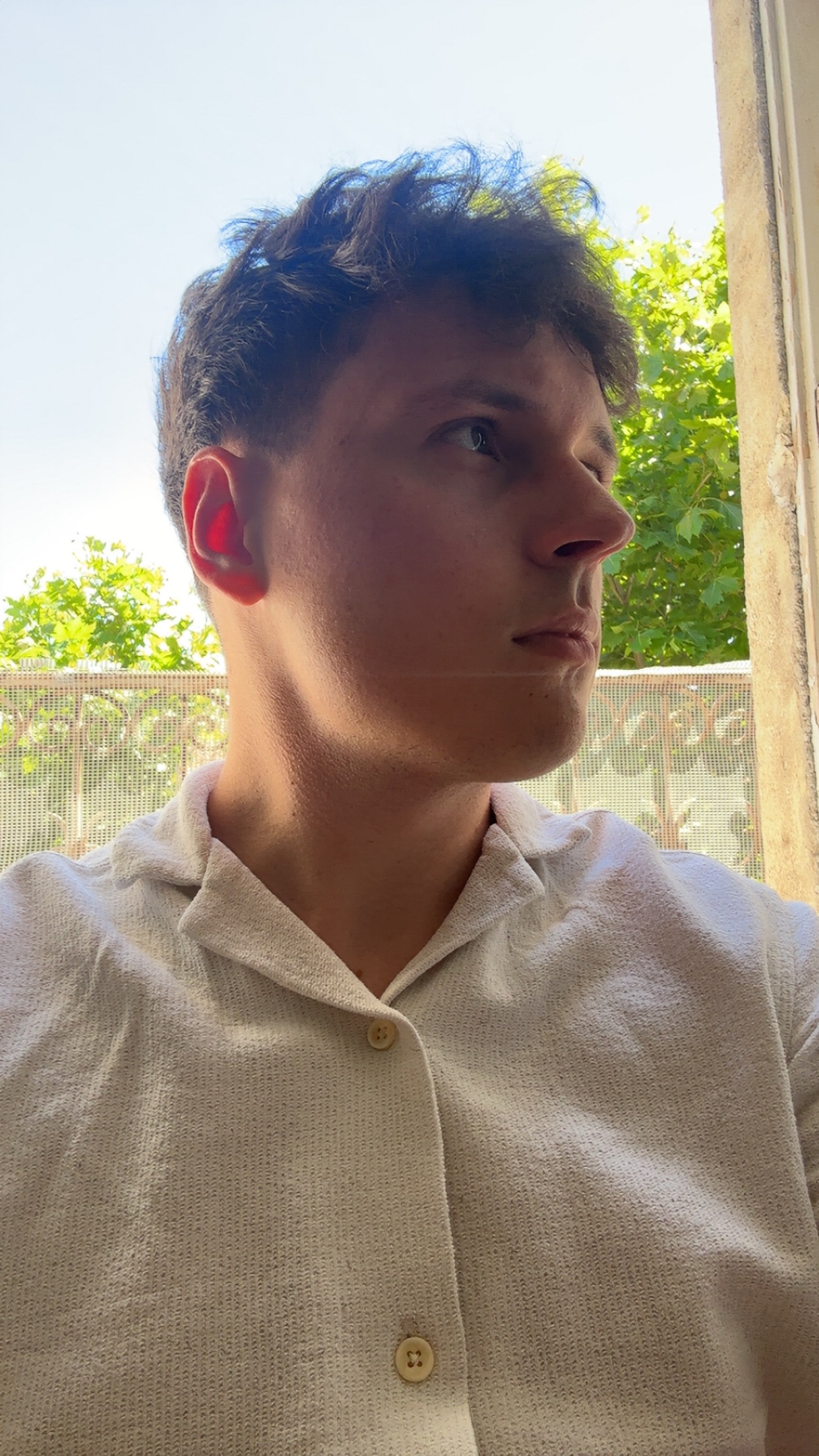 Profil de Naser, 23 ans, Rencontre Mature à Sassel