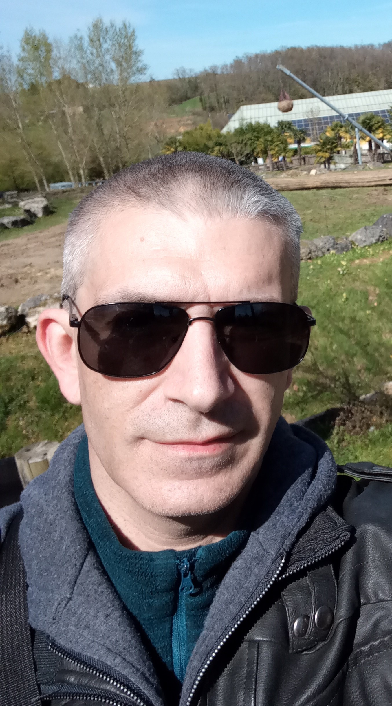 Profil de Hamzah, 46 ans, Rencontre Mature à Insenborn