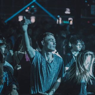 Profil de Bakari, 27 ans, Rencontre Mature à Riesenhof