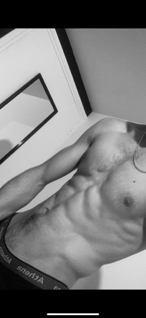 Profil de Joakin, 24 ans, Rencontre Mature à Leesbach