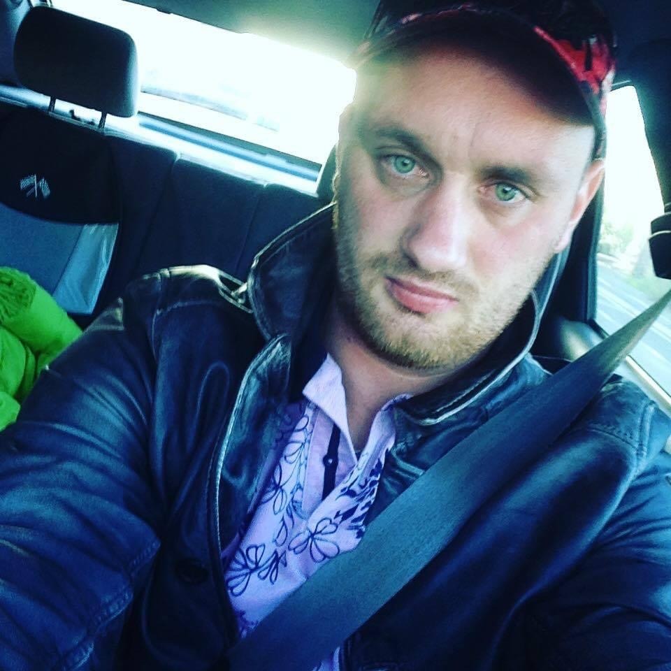 Profil de Vicenzo, 40 ans, Rencontre Mature à Niesenthal