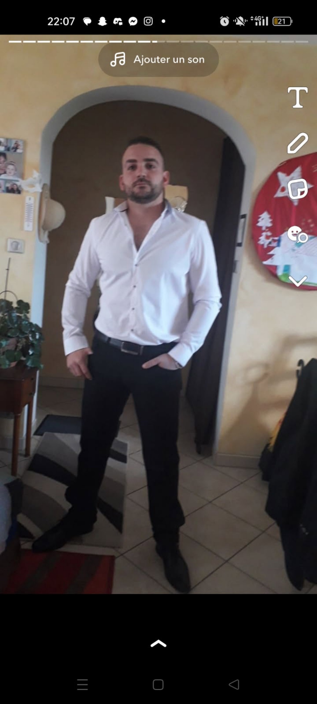 Profil de Noury, 34 ans, Rencontre Mature à Schleif