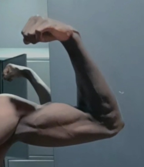 Profil de Tibère, 21 ans, Rencontre Mature à Rolling