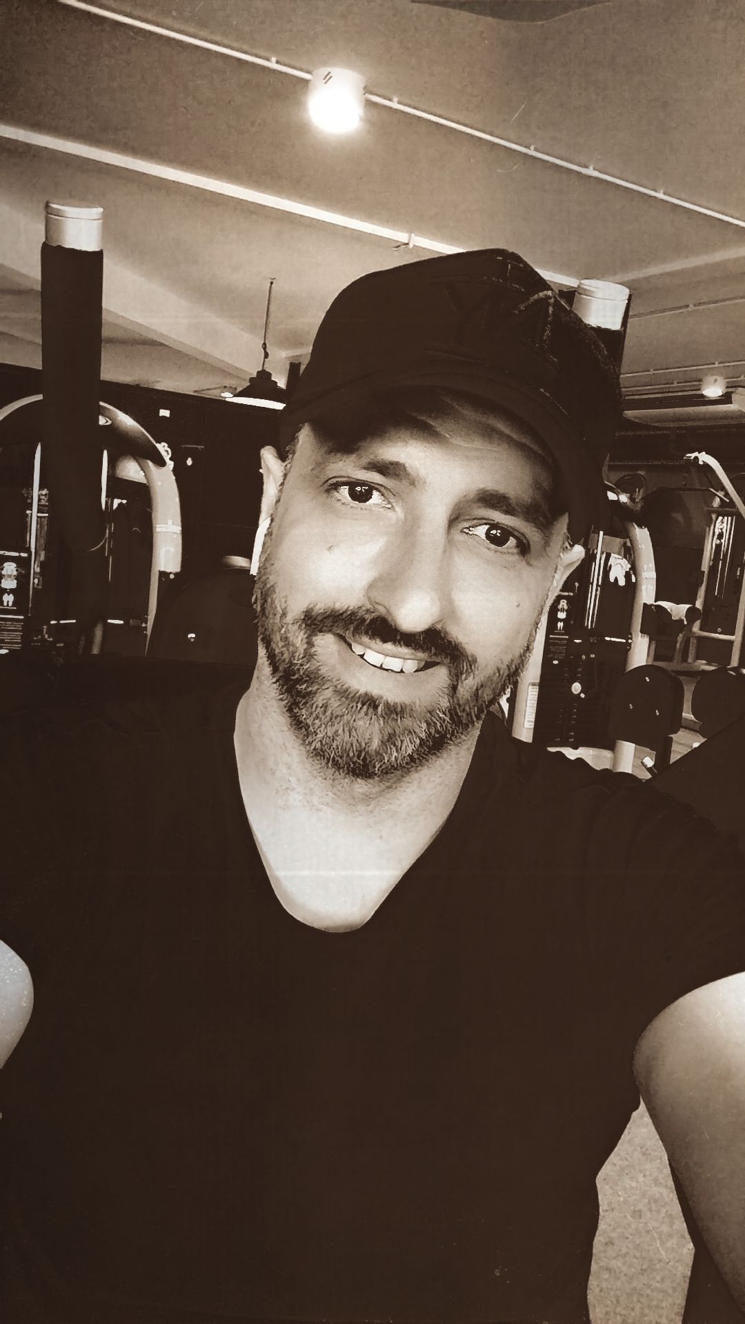 Profil de Ennio, 39 ans, Rencontre Mature à Folschette