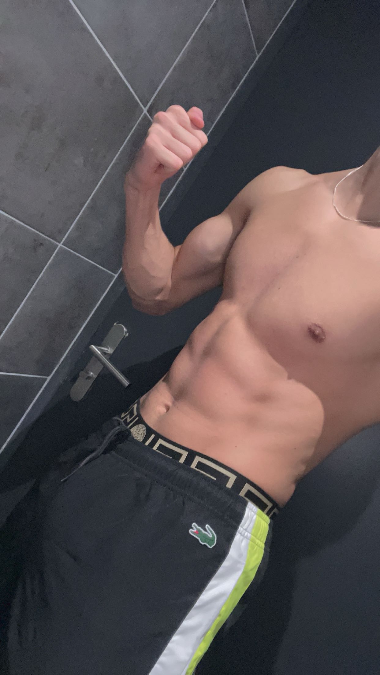 Profil de Yvan, 22 ans, Rencontre Mature à Gilsdorf
