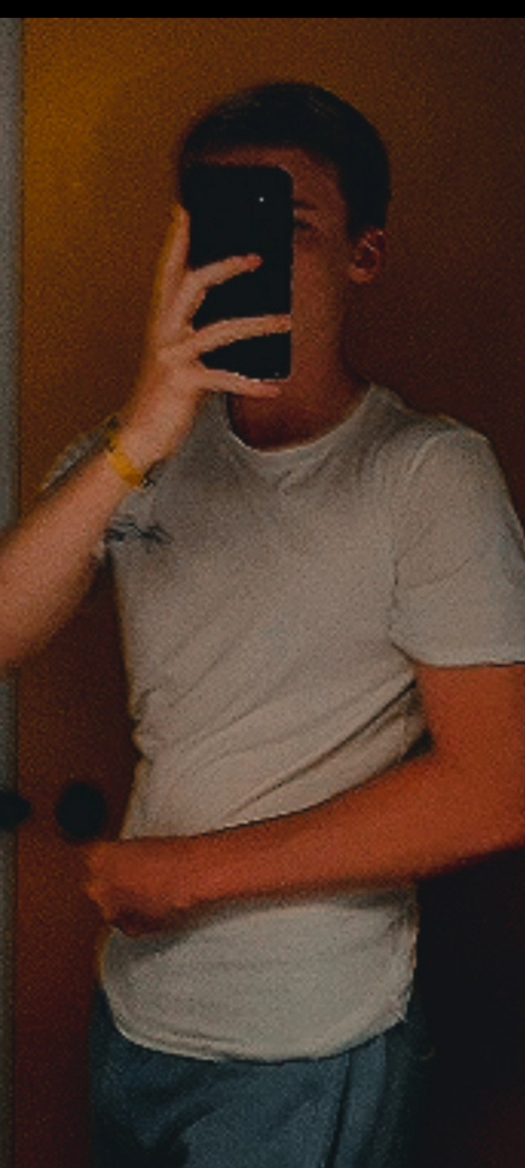 Profil de Dia, 20 ans, Rencontre Mature à Hoscheid