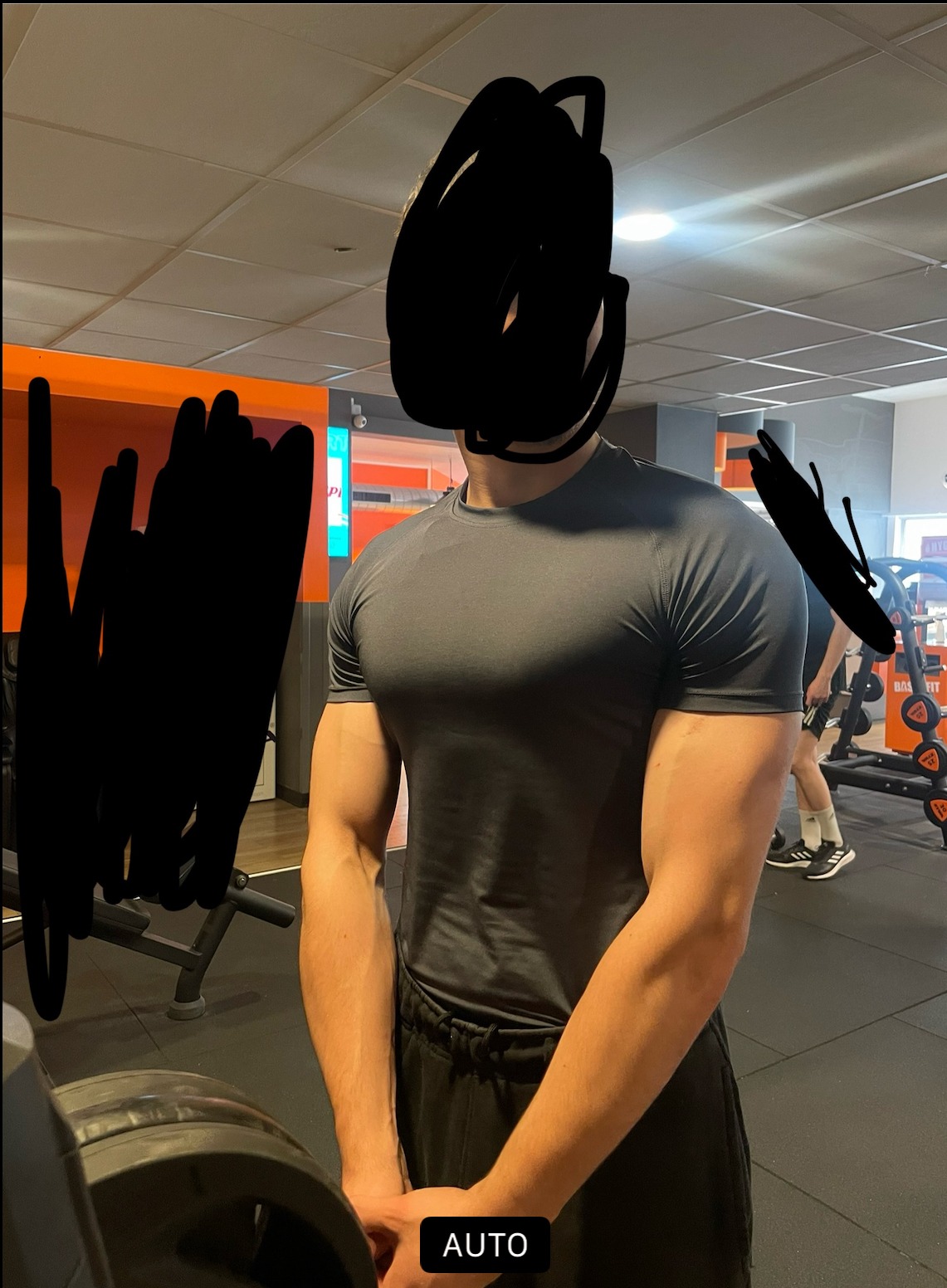 Profil de Leito, 22 ans, Rencontre Mature à Larochette