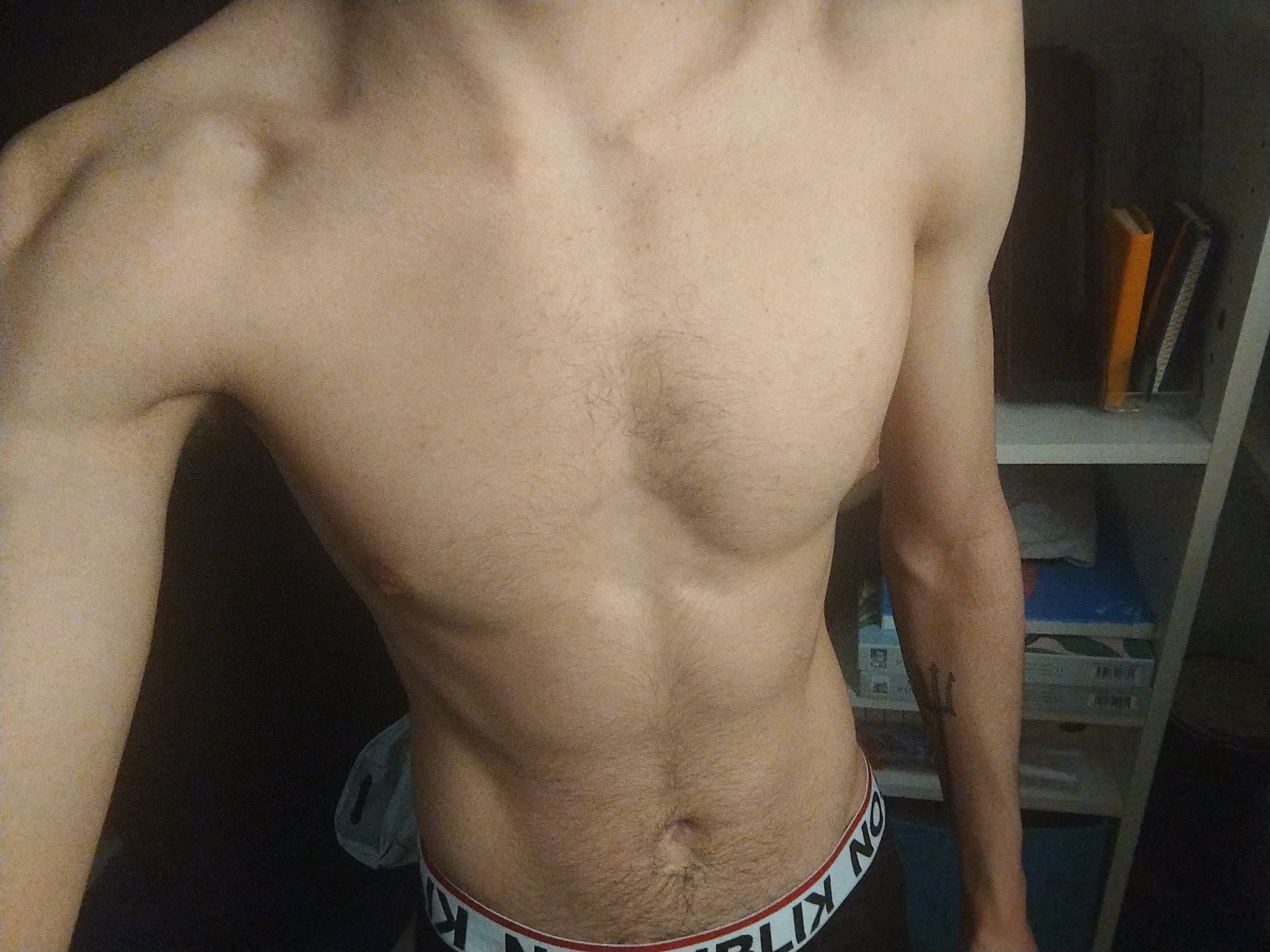 Profil de Emrys, 21 ans, Rencontre Mature à Bollendorf-Pont