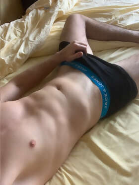 Profil de Medin, 30 ans, Rencontre Mature à Prettingen