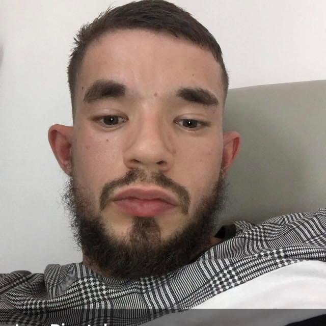 Profil de Nedim, 26 ans, Rencontre Mature à Kautenbach