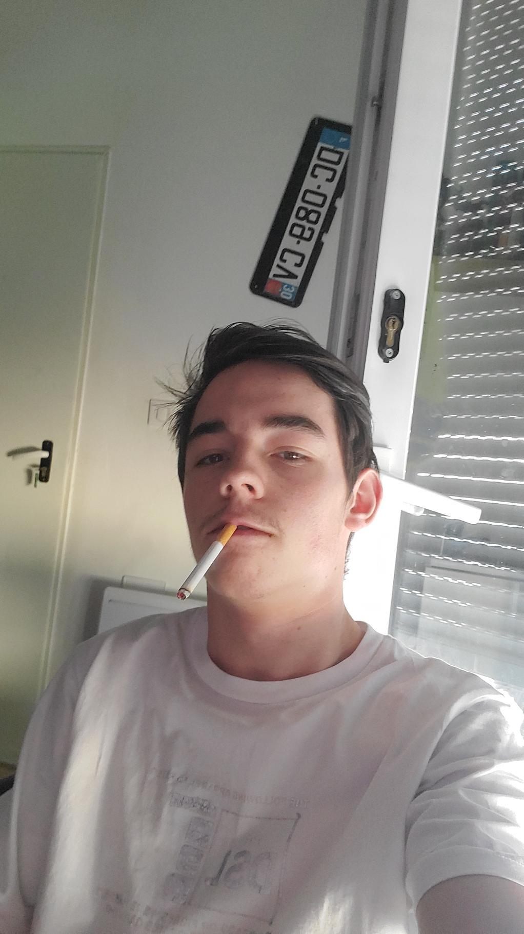 Profil de Kouadio, 23 ans, Rencontre Mature à Schiltzberg